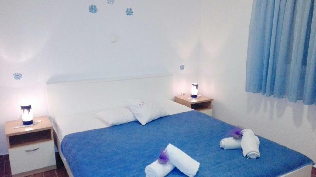 Apartment Peris 塞维德 外观 照片