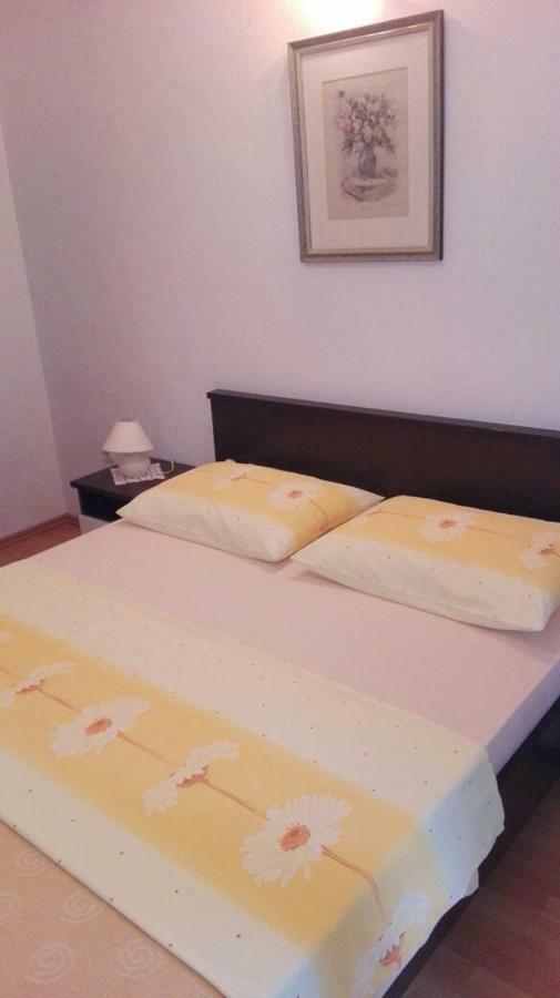 Apartment Peris 塞维德 外观 照片