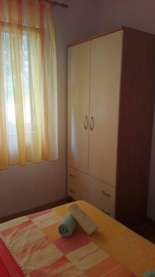 Apartment Peris 塞维德 外观 照片